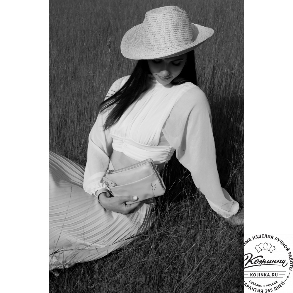 Женская кожаная сумка "Хельга" (хаки гладкая кожа)